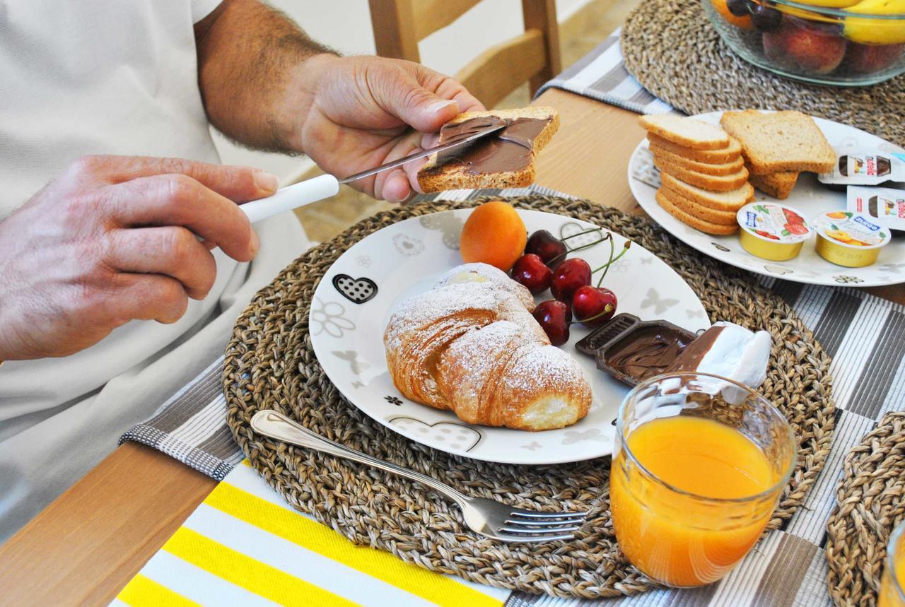 プルサーノ Le Mimose Bed & Breakfast エクステリア 写真